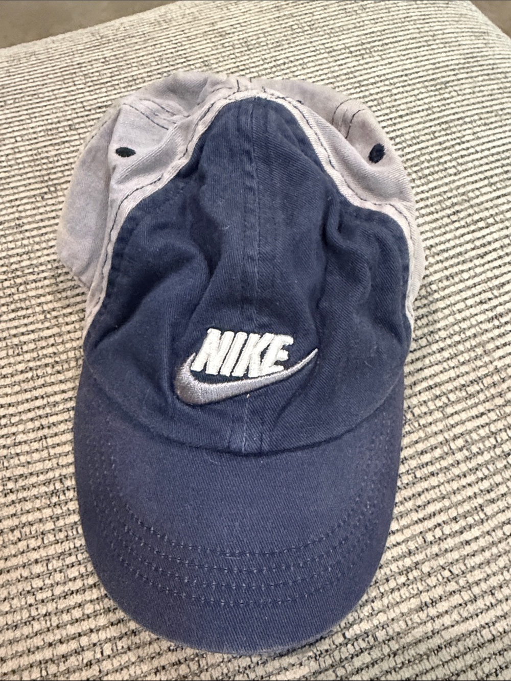 Nike Navy Light Gray Embroidered Swoosh Kids Baseball Toddler Cap Velcro Strap S